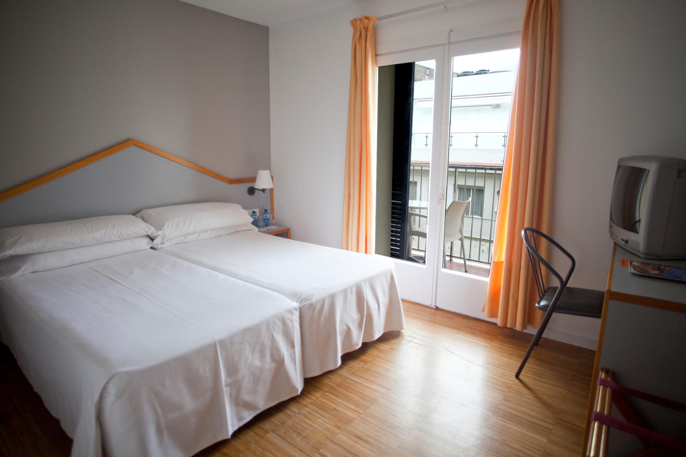 Hotel Subur Σίτζες Εξωτερικό φωτογραφία