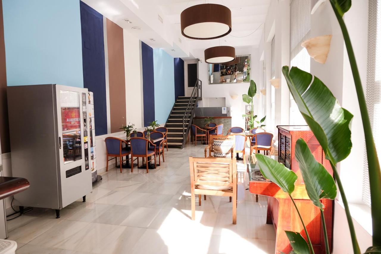 Hotel Subur Σίτζες Εξωτερικό φωτογραφία