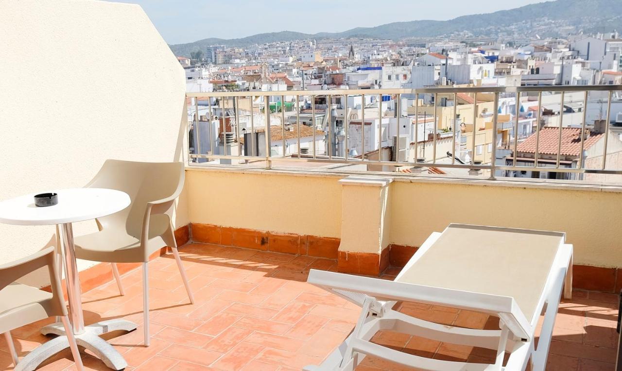 Hotel Subur Σίτζες Εξωτερικό φωτογραφία