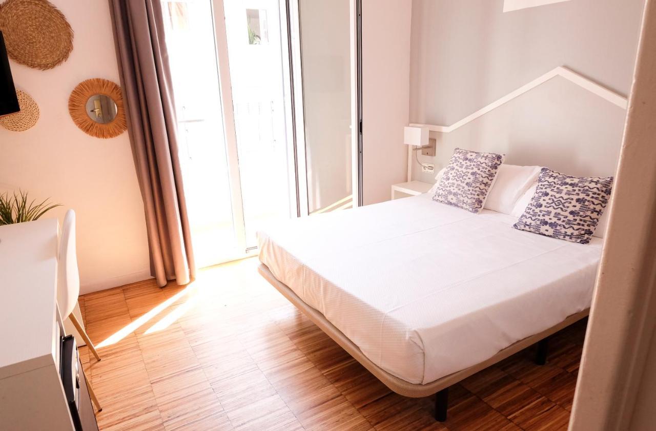 Hotel Subur Σίτζες Εξωτερικό φωτογραφία