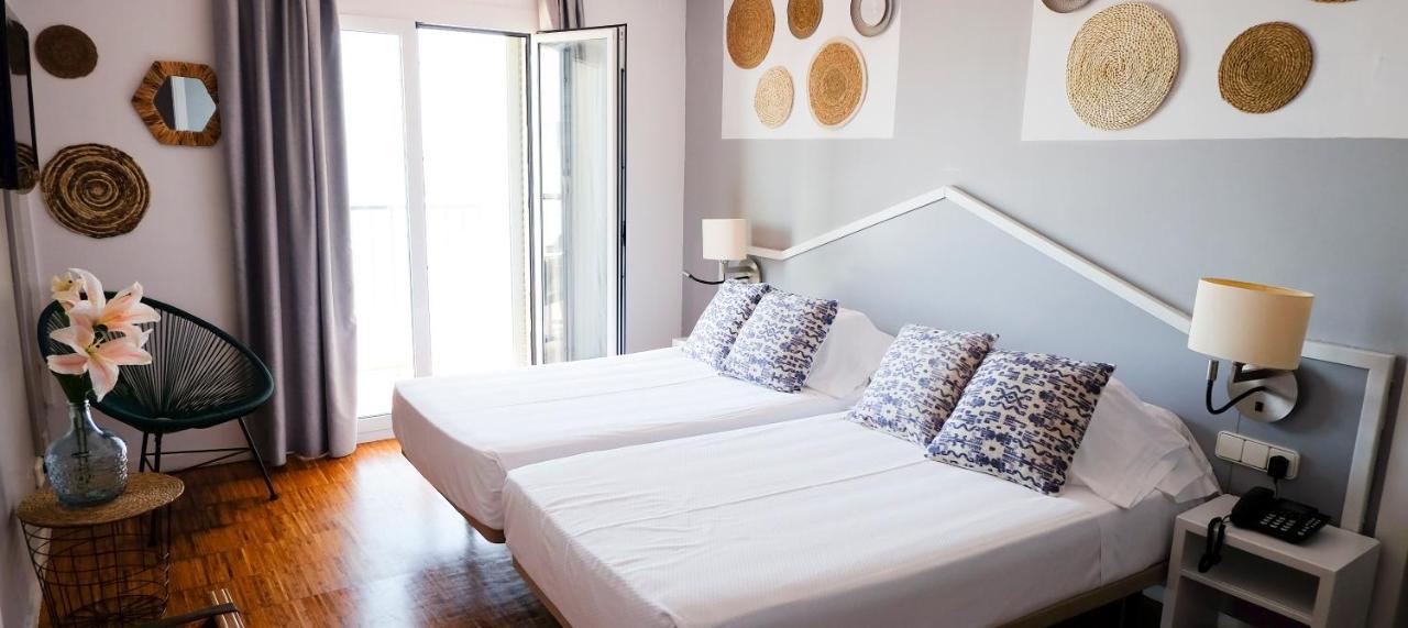 Hotel Subur Σίτζες Εξωτερικό φωτογραφία